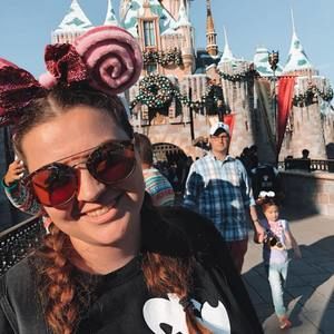 Meet your Posher, Natalie